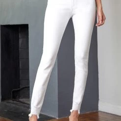 Kancan NEW ARRIVALS Beverly White High Rise Skinny Jeans