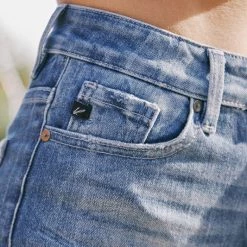 Kan Can NEW ARRIVALS Maria Medium High Rise Hem Shorts