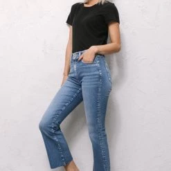 Sneak Peek Holly High Rise Cropped Kick Flare Raw Hem Jeans NEW ARRIVALS