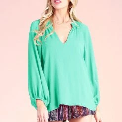 Tyche Emerald Crinkle Solid Full Sleeve Tunic Top