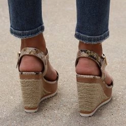 SODA NEW ARRIVALS Gold Speckled Reptile Wedge