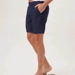 MEN Navy Colored Hybrid Shorts "The Normal Brand"