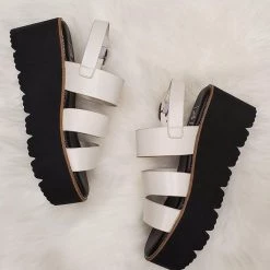 Chinese Laundry NEW ARRIVALS White Platform Sandal