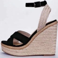 THE WEARHOUSE Donna Black Wedge