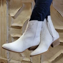 BEA Spacey Kacey White Side Zip Boots NEW ARRIVALS