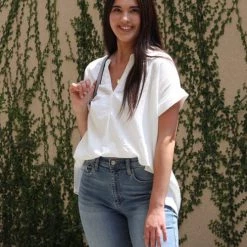 Be Cool NEW ARRIVALS Off White Colored Short Sleeve V Neck Top